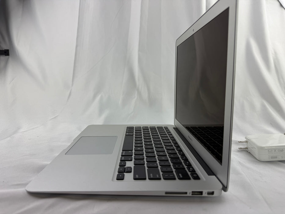 Apple MacBook Air (2012) A1466 Intel i5 4GB 128GB