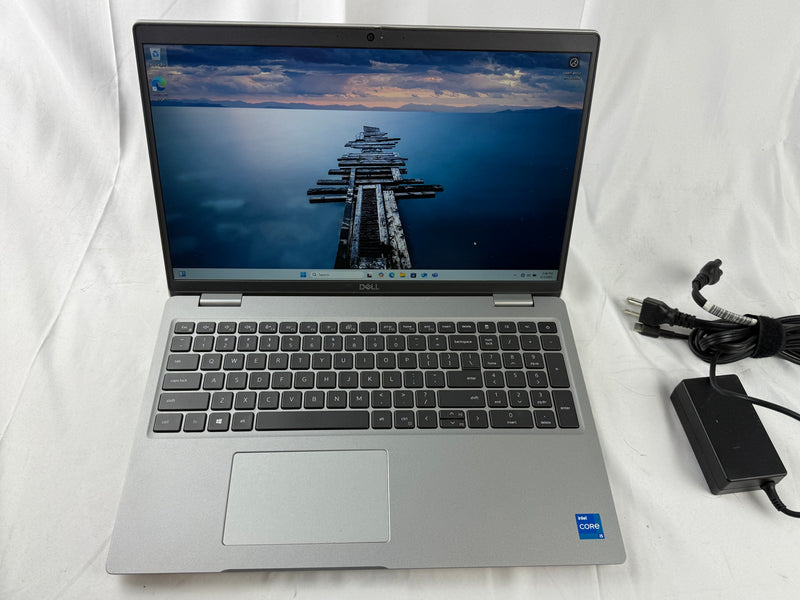 Dell Latitude 5520 15.6" FHD Laptop (i5-1135G7)