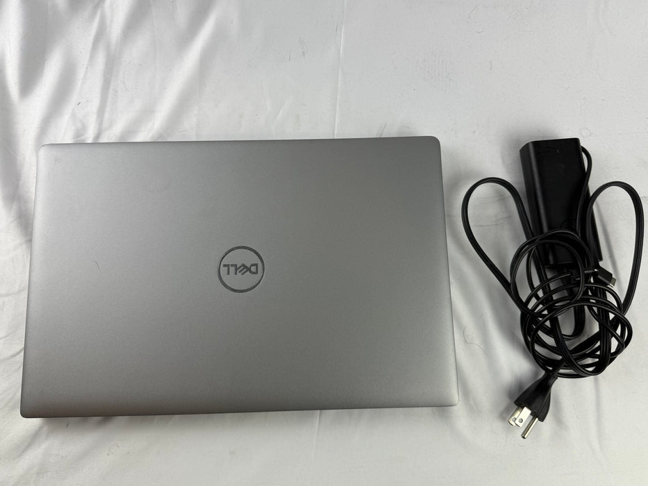 Dell Latitude 5520 15.6" FHD Laptop (i5-1145G7) 512GB