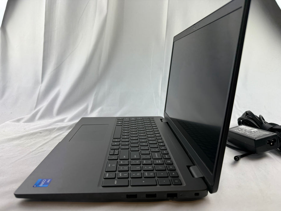 Dell Latitude 3540 15" FHD Laptop (Intel i7-1355U)