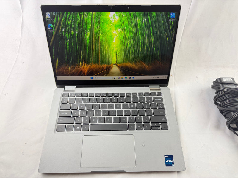 Dell Latitude 5330 13.3" FHD Touch Laptop (Intel i7 12th Gen) 16GB 256GB